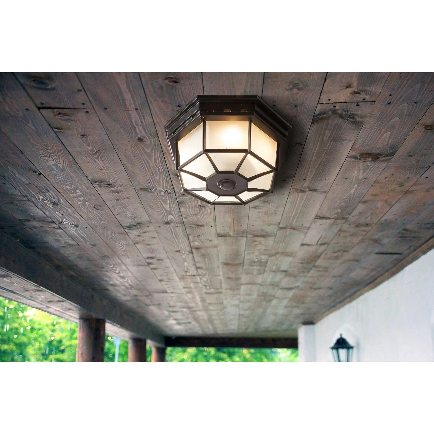 Heath Zenith Motion-Sensing Hardwired Incandescent Black Ceiling Light 4 Heath Zenith Motion-Sensing Hardwired Incandescent Black Ceiling Light - Image 2