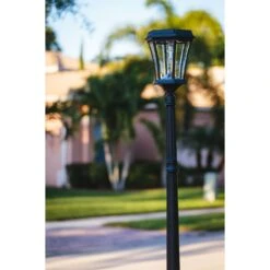 Gama Sonic Victorian Bulb Semi-Gloss Solar Powered 2.4 W LED Post Light And Lamp Post 1 Pk -Westing Halo Shop 17f92200 57a4 4899 b83a 3fae2566a178